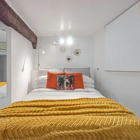 Apartment Lucrezia - Close To Piazza Navona Rome